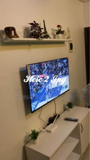 Furnished 5chbre Studio dans Ab Résidence, Yopougon à Louer