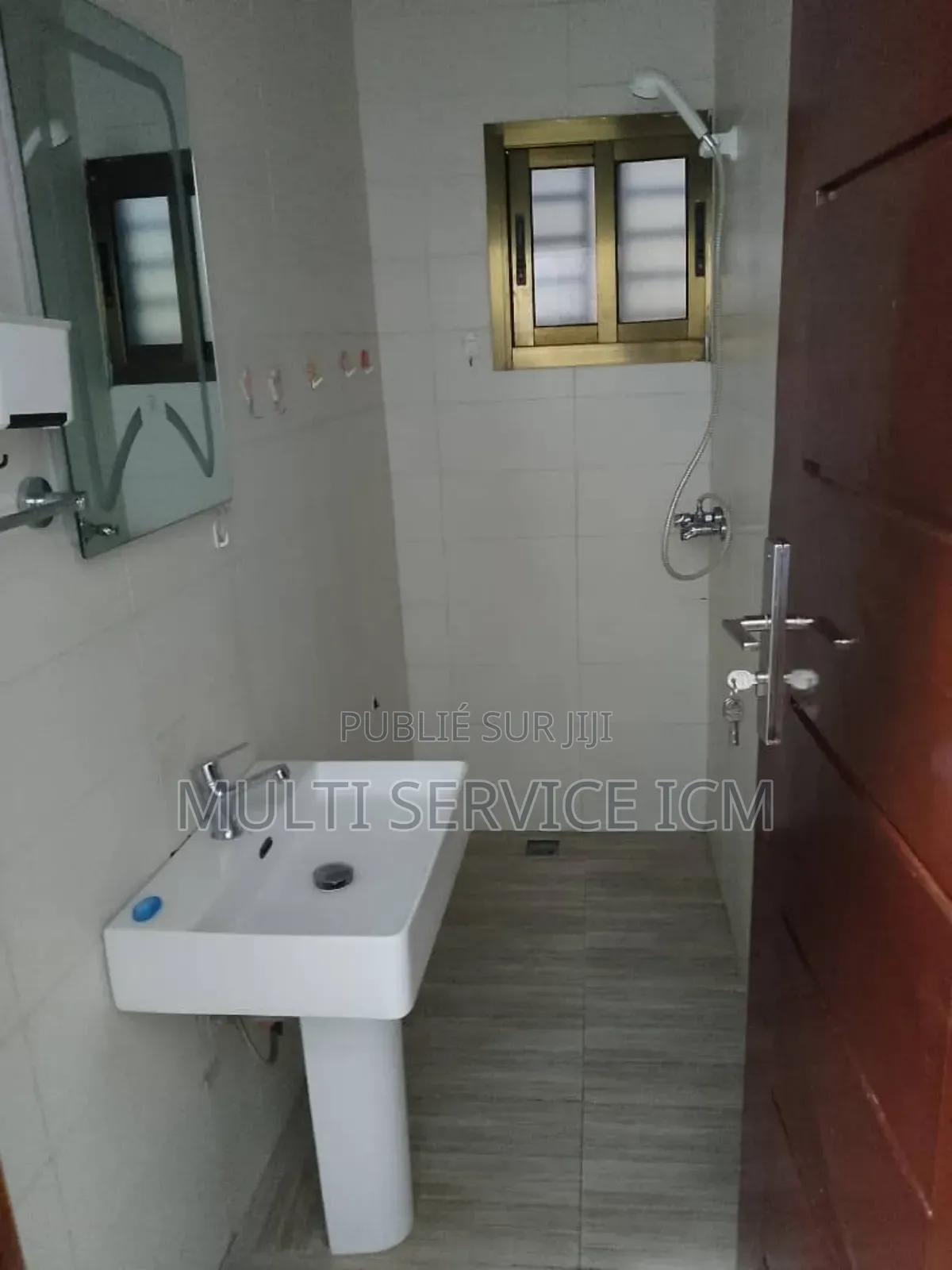 7chbre Duplex dans Ismaël Coulibaly, Cocody à Vendre