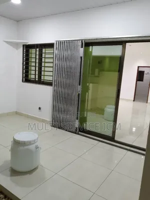 7chbre Duplex dans Ismaël Coulibaly, Cocody à Vendre