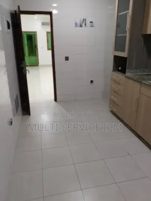 7chbre Duplex dans Ismaël Coulibaly, Cocody à Vendre