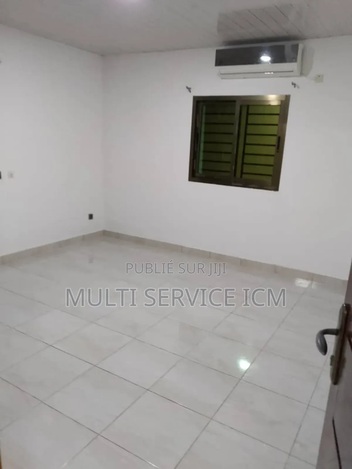 7chbre Duplex dans Ismaël Coulibaly, Cocody à Vendre