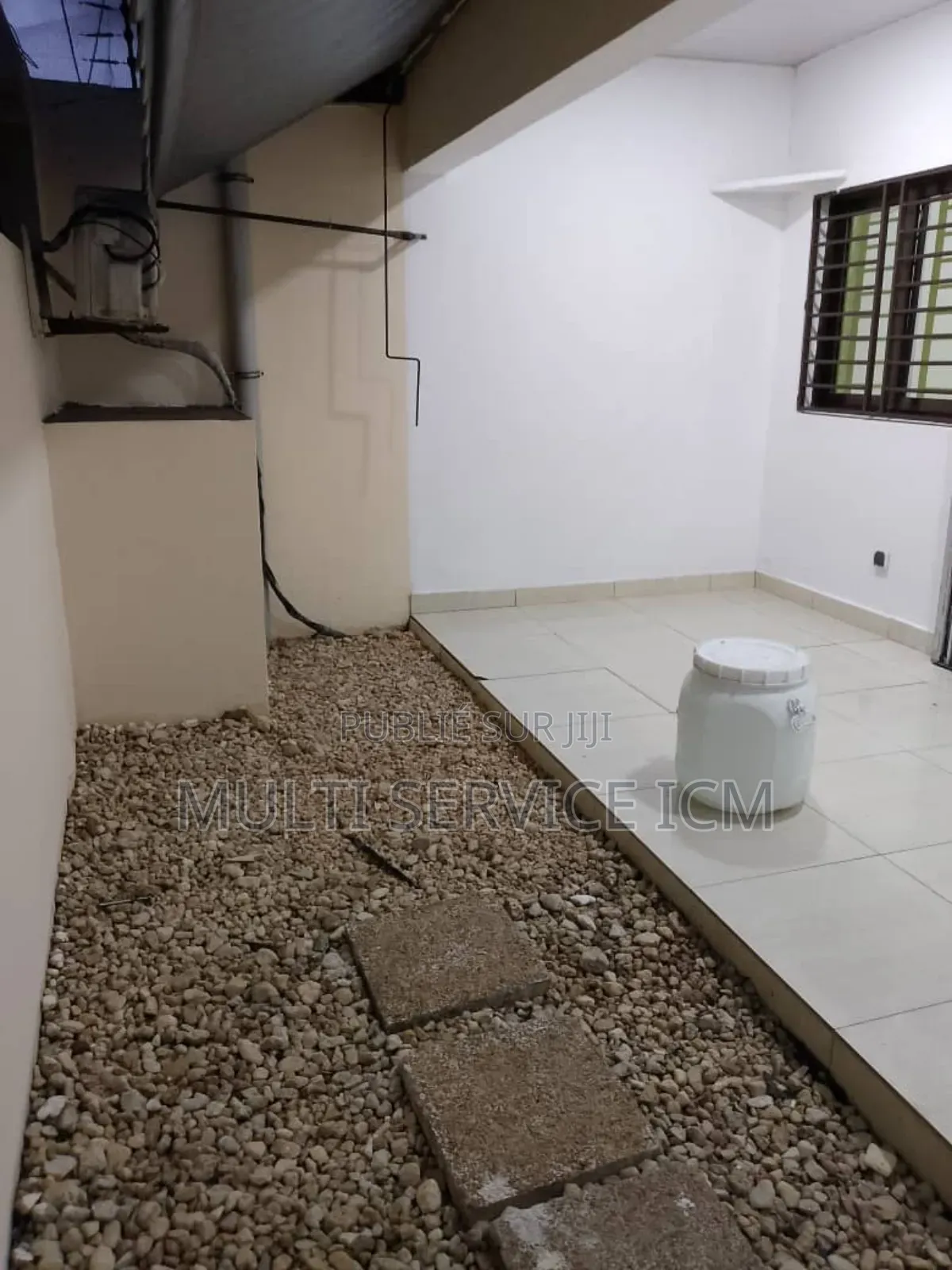 7chbre Duplex dans Ismaël Coulibaly, Cocody à Vendre