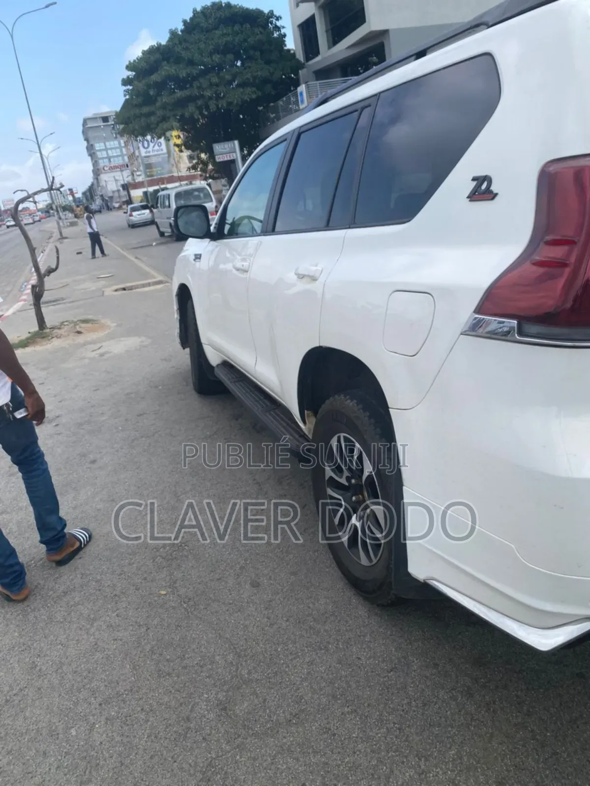 Toyota Land Cruiser Prado 2017 Blanc cassé