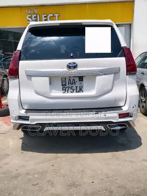 Toyota Land Cruiser Prado 2017 Blanc cassé