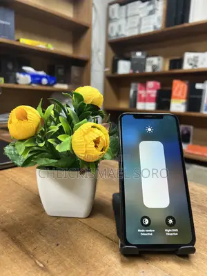 Apple iPhone X 64 GB Black