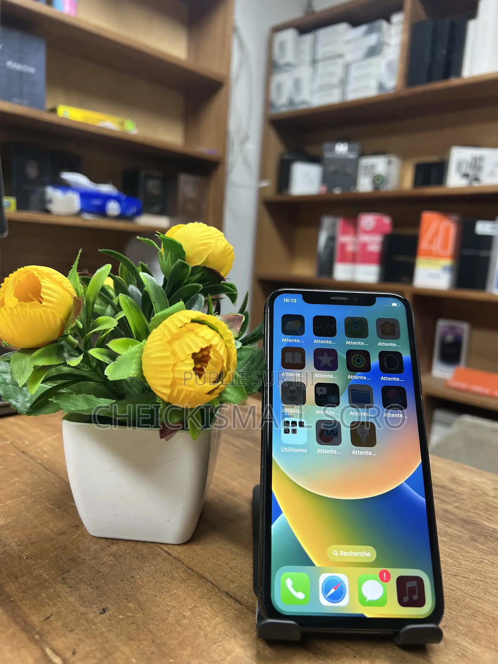 Apple iPhone X 64 GB Black