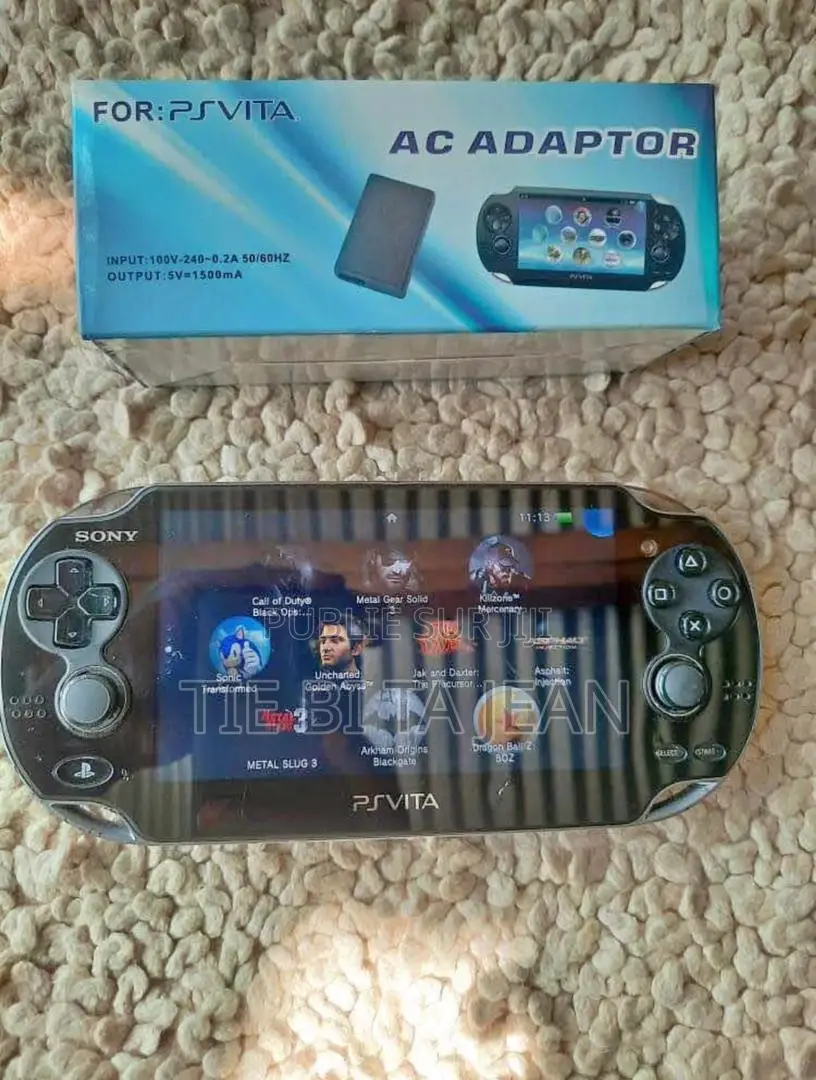 PS Vita Craqué Avec Plus De 20jeux