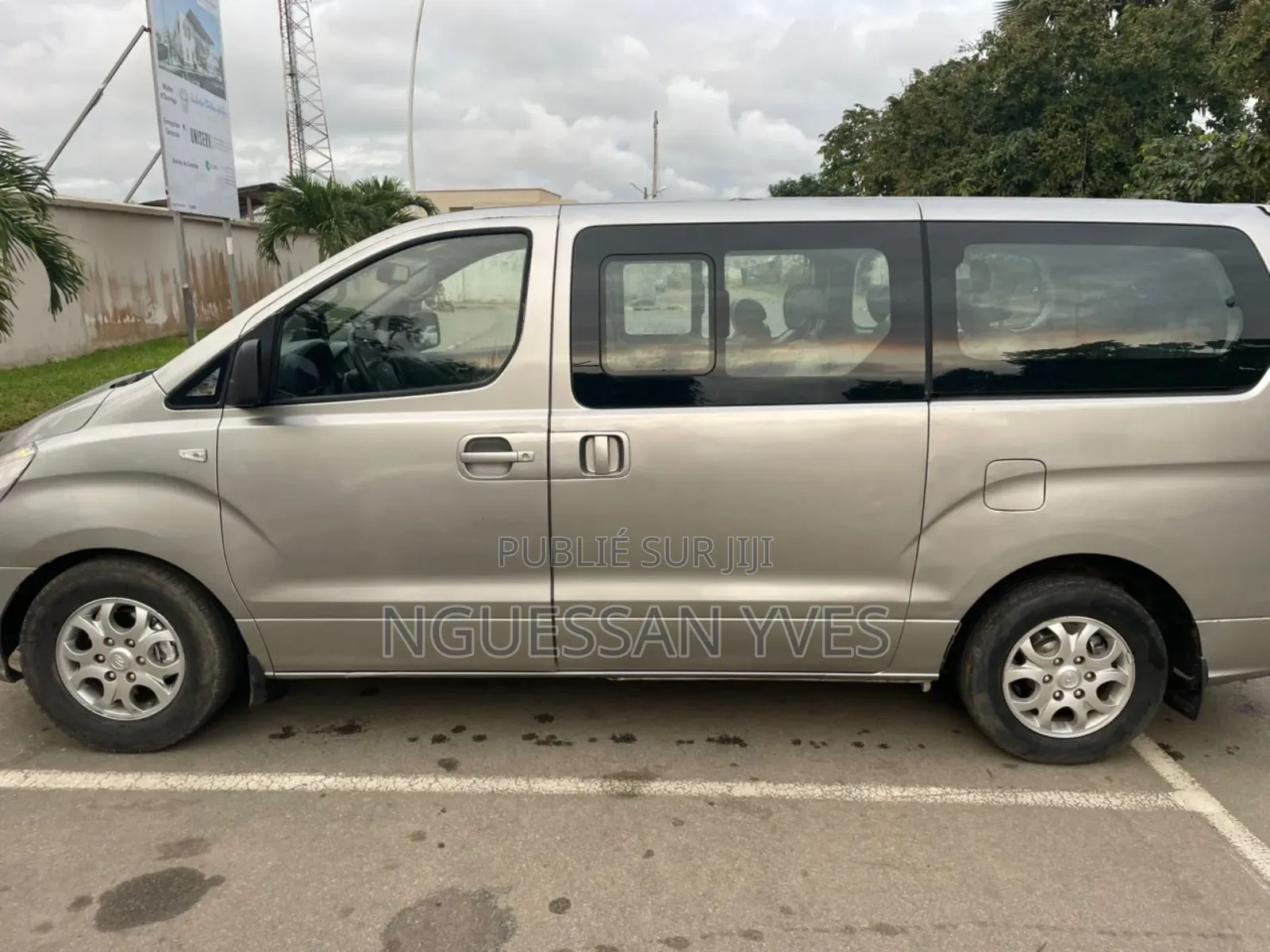 Hyundai H1 2015 Gris