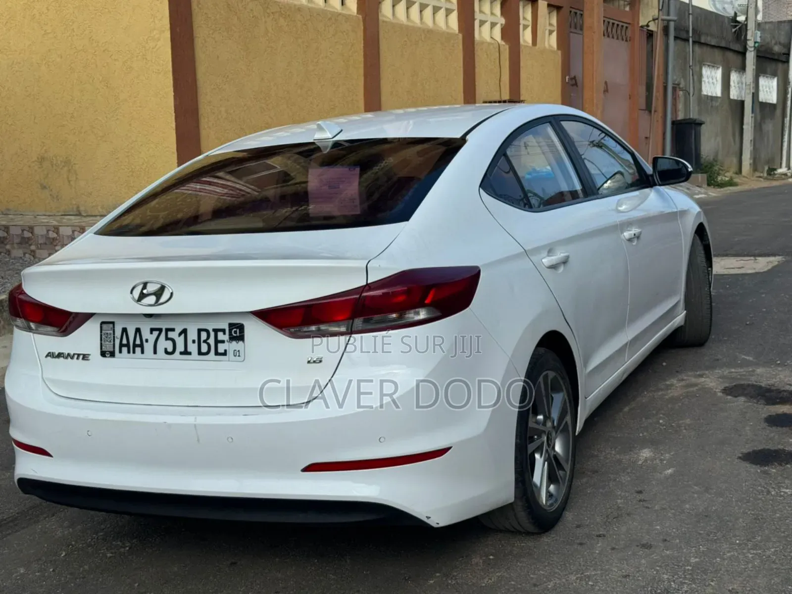 Hyundai Avante 2017 Blanc