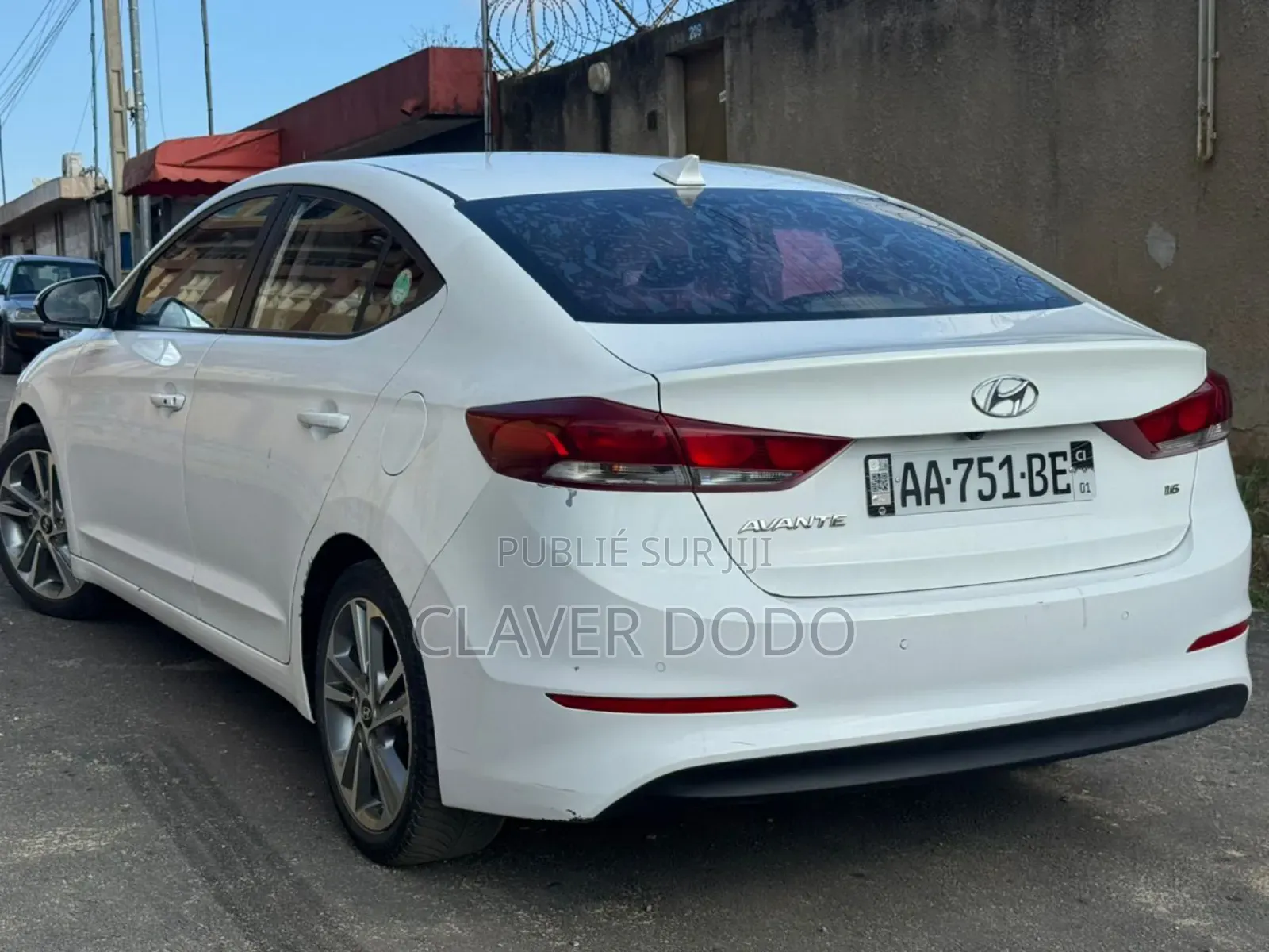 Hyundai Avante 2017 Blanc