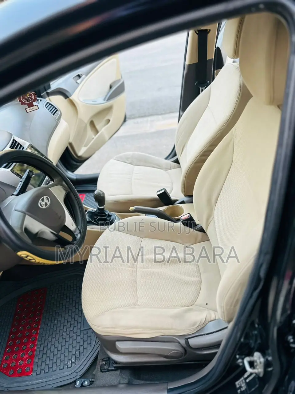 Hyundai Accent 2013 Black