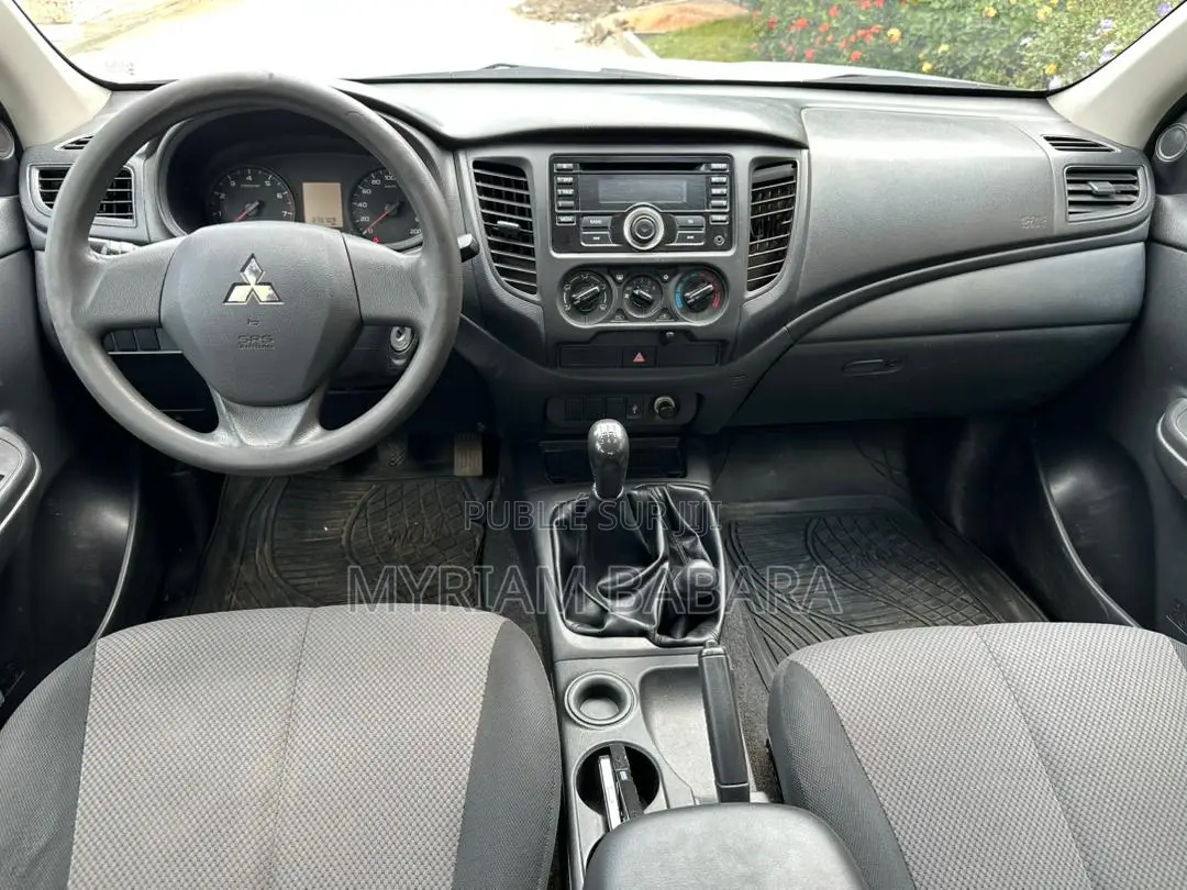 Mitsubishi L200 2022 Blanc