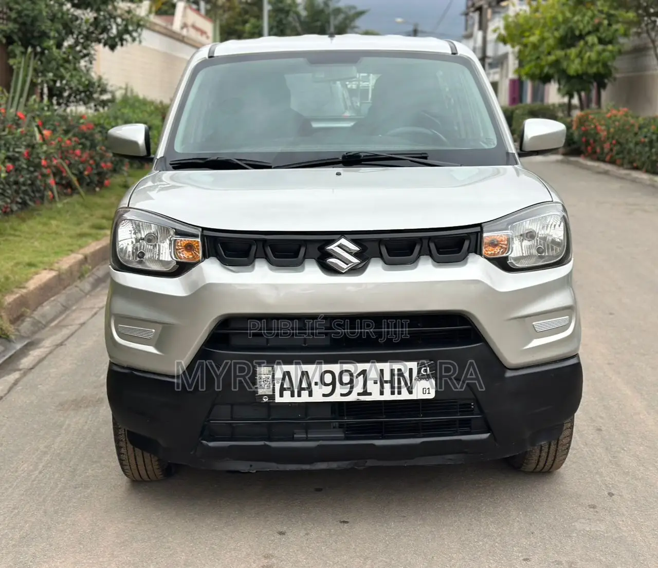 Suzuki S-Presso 2024 Gris