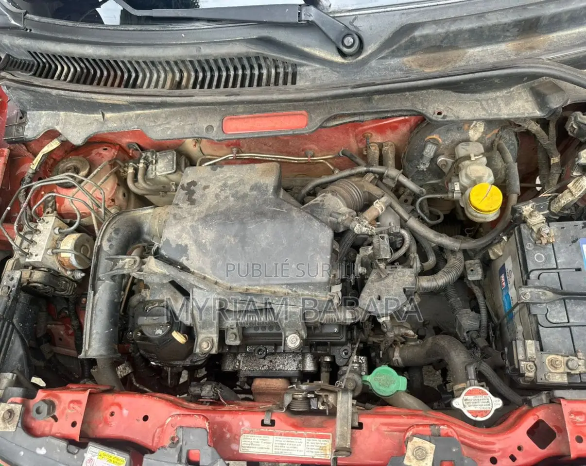 Suzuki S-Presso 2023 Rouge