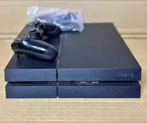 Ps4 Fat Non Craqué+ 1 Manette + 1 Cd Offert