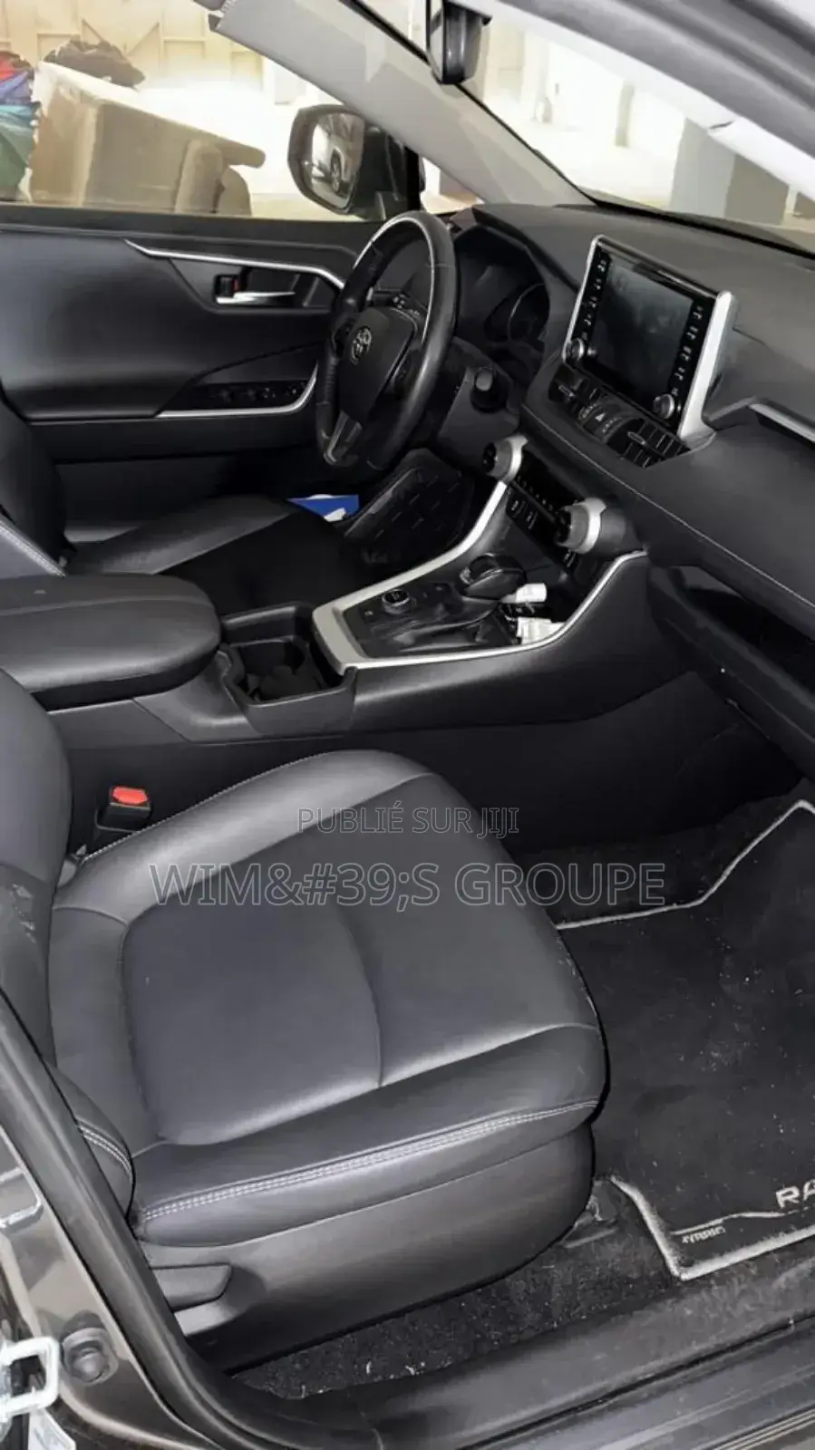 New Toyota RAV4 2022 Gris