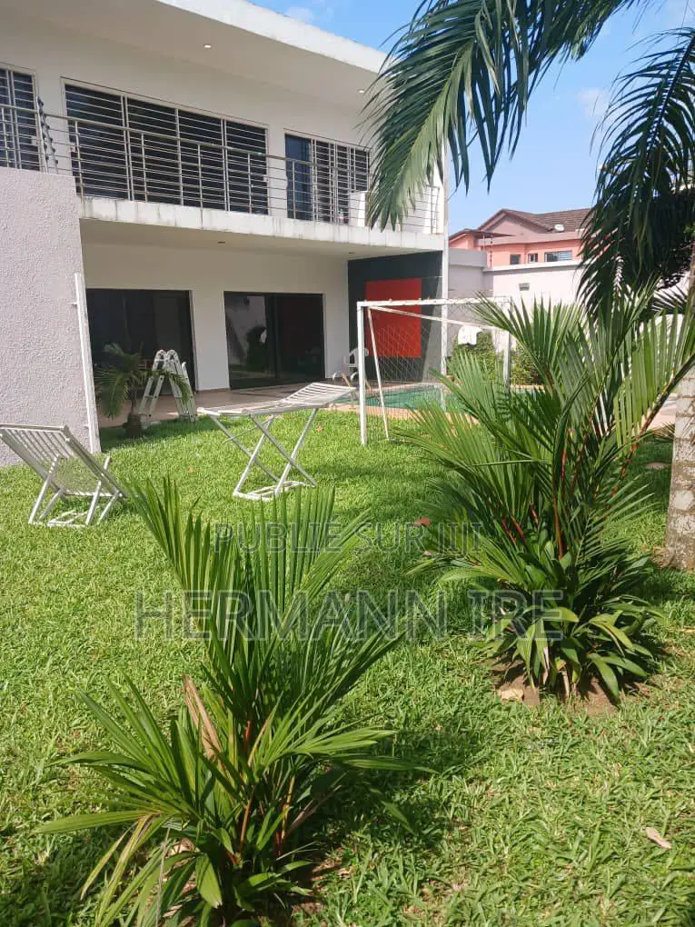 Villa Duplex en Vente