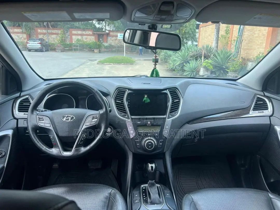 Hyundai Santa Fe 2018 Gris