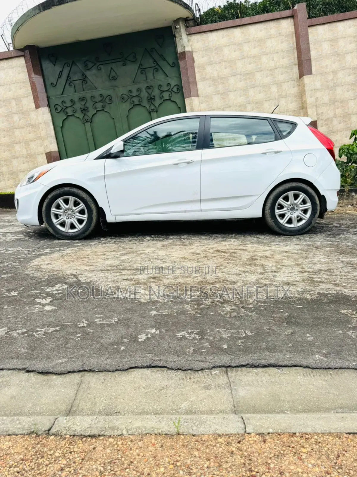 Hyundai Accent 2018 Blanc cassé