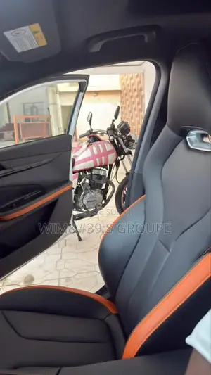 New Changan UNI-V 2025 Blanc