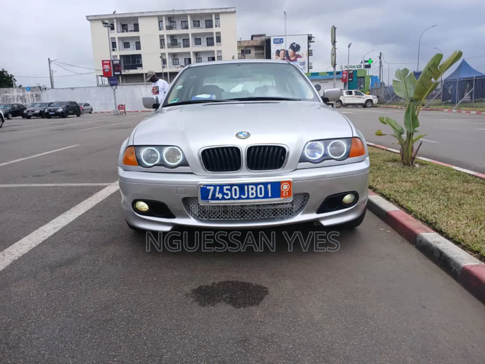 BMW 320i 2000 Gris