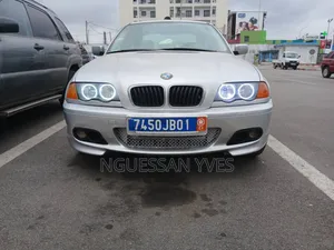 BMW 320i 2000 Gris