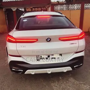 BMW X6 xDrive40i 2021 Blanc