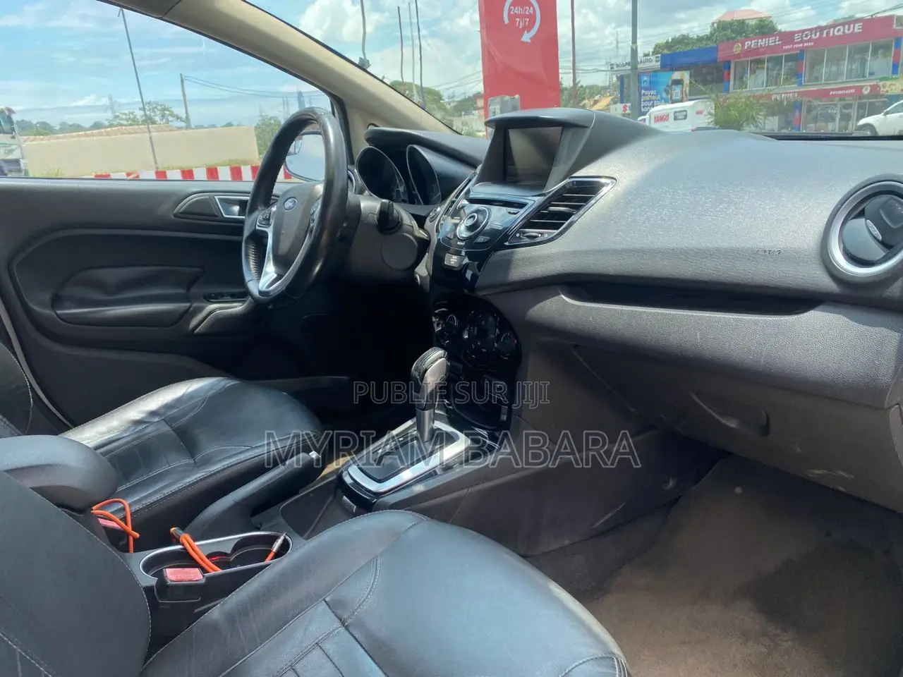 Ford Focus 2015 Blanc