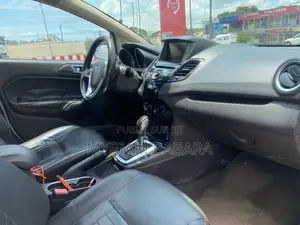 Ford Focus 2015 Blanc