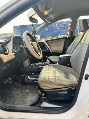 Toyota RAV4 LE 4dr SUV AWD (2.5L 4cyl 6A) 2015 Blanc