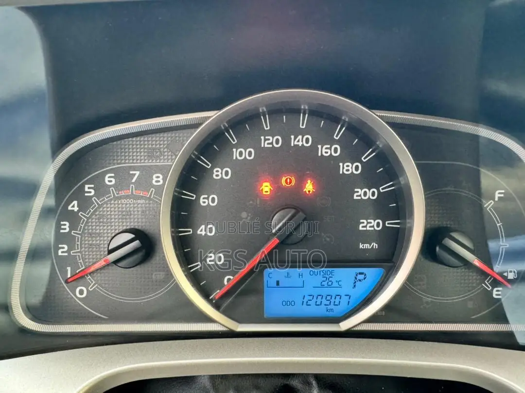 Toyota RAV4 LE 4dr SUV AWD (2.5L 4cyl 6A) 2015 Blanc