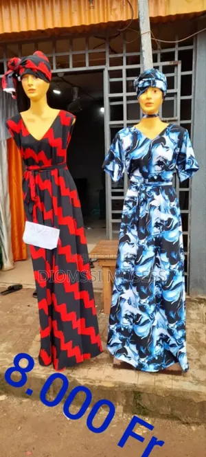 Photo - Vente Des Vêtements