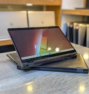 Ordinateur portable Dell Latitude 5300 16GB Intel Core i7 SSD 512GB