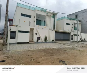 Photo - 6chbre Duplex dans Ismaël Coulibaly, Cocody à Vendre
