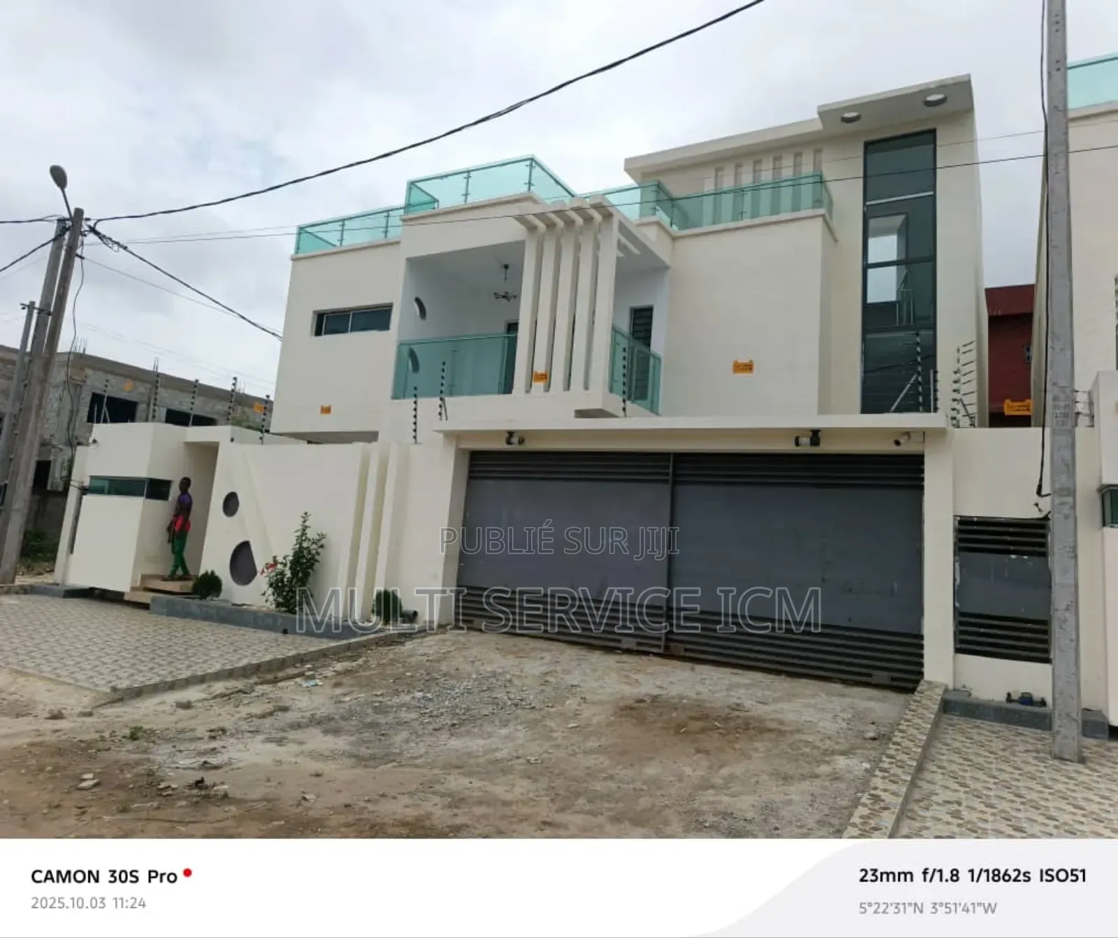 6chbre Duplex dans Ismaël Coulibaly, Cocody à Vendre