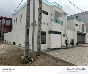6chbre Duplex dans Ismaël Coulibaly, Cocody à Vendre