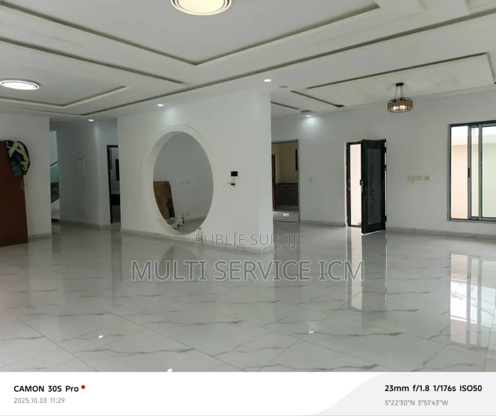 6chbre Duplex dans Ismaël Coulibaly, Cocody à Vendre