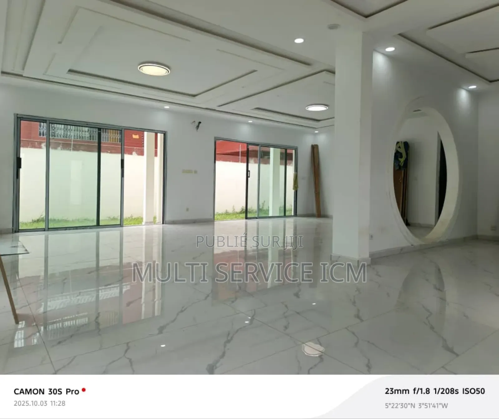 6chbre Duplex dans Ismaël Coulibaly, Cocody à Vendre