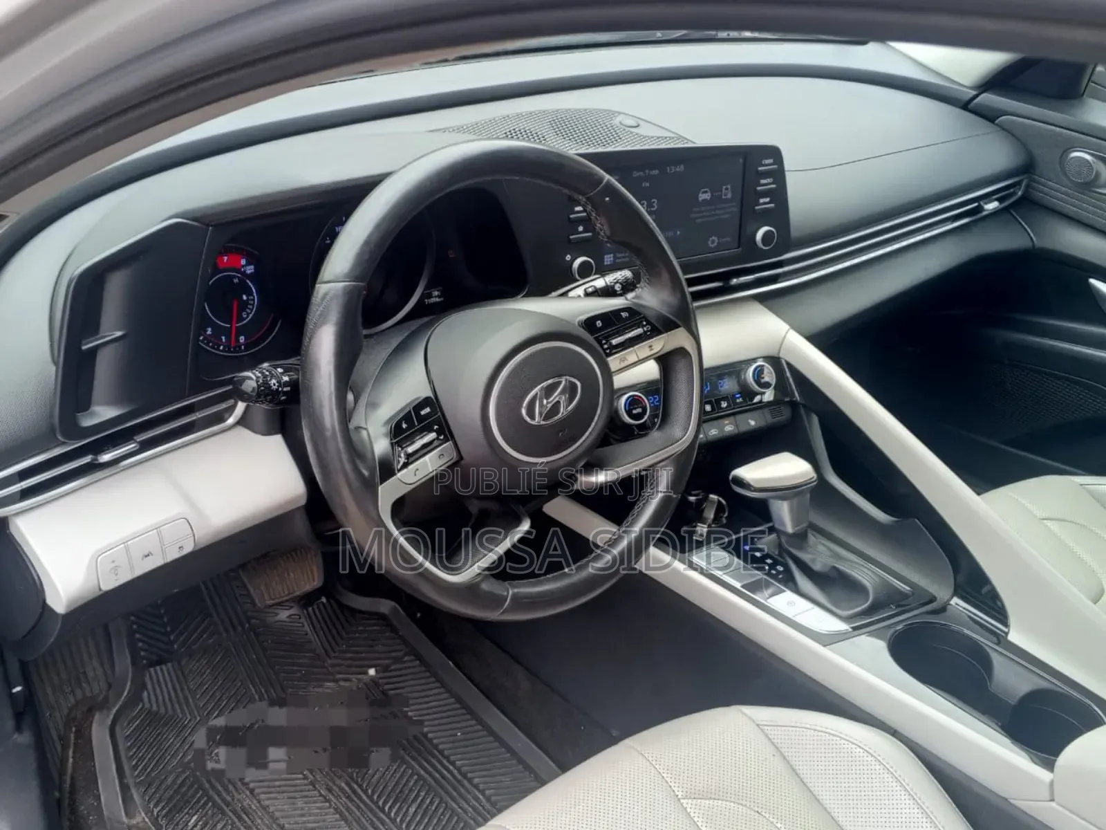 Hyundai Elantra Limited 2022 Black