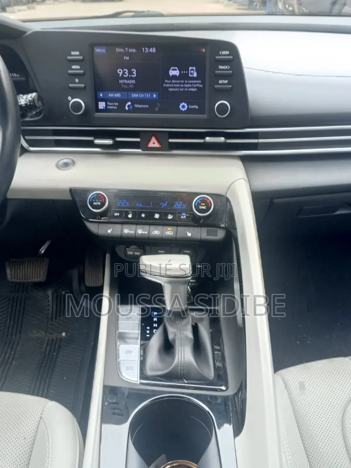 Hyundai Elantra Limited 2022 Black