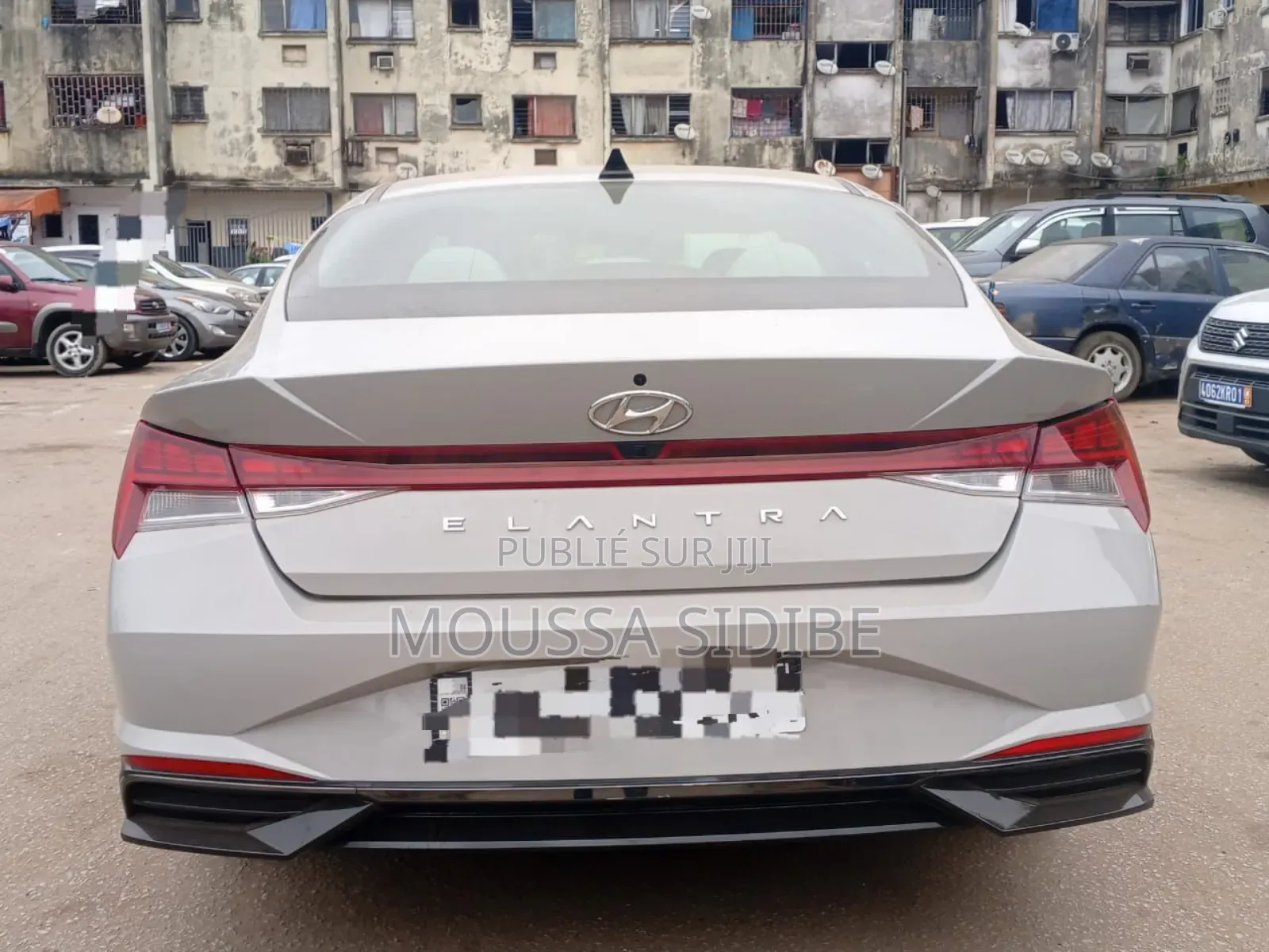 Hyundai Elantra Limited 2022 Black