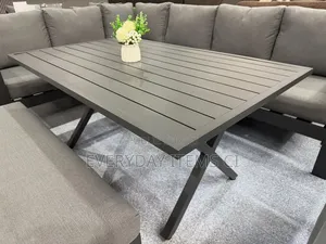 Salon d'Extérieur Moderne  