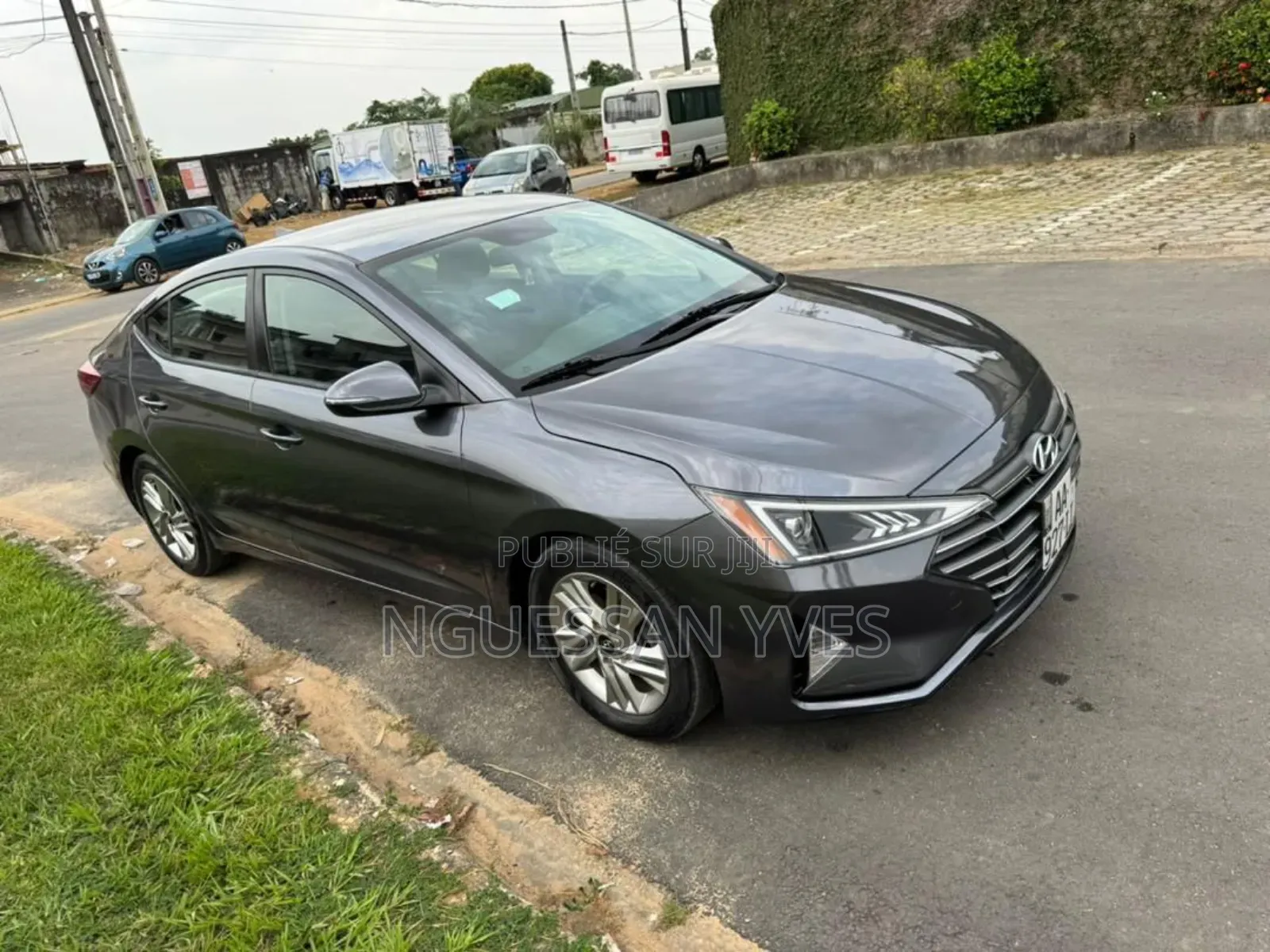 Hyundai Elantra 2020