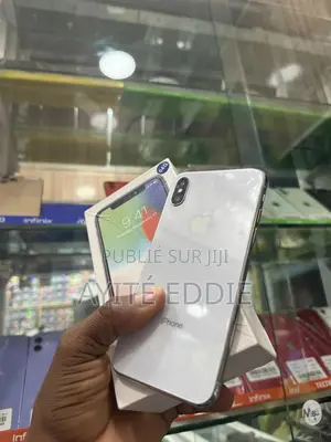 Photo - Apple iPhone X 64 GB Blanc