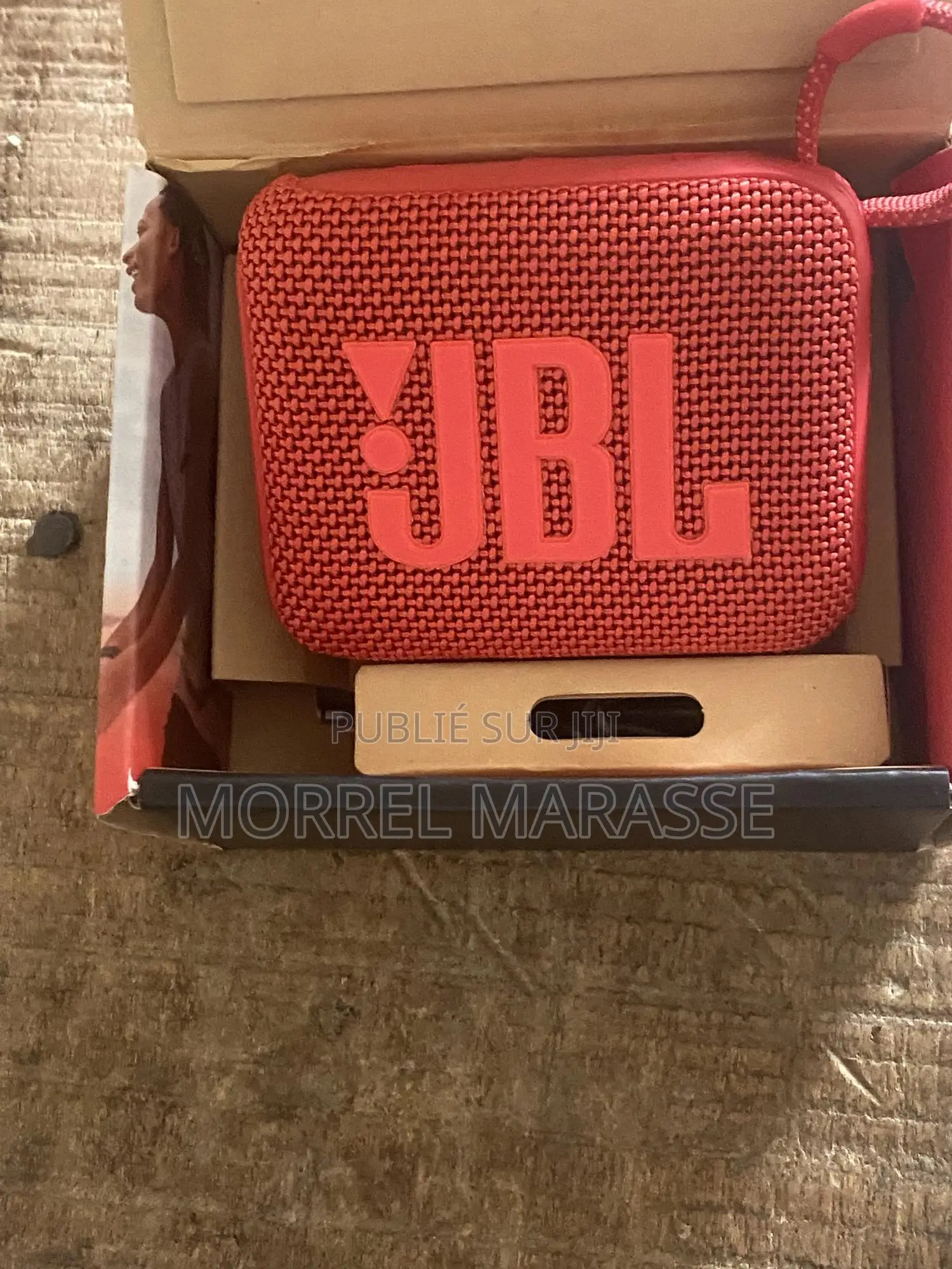 Baffe JBL Neuf