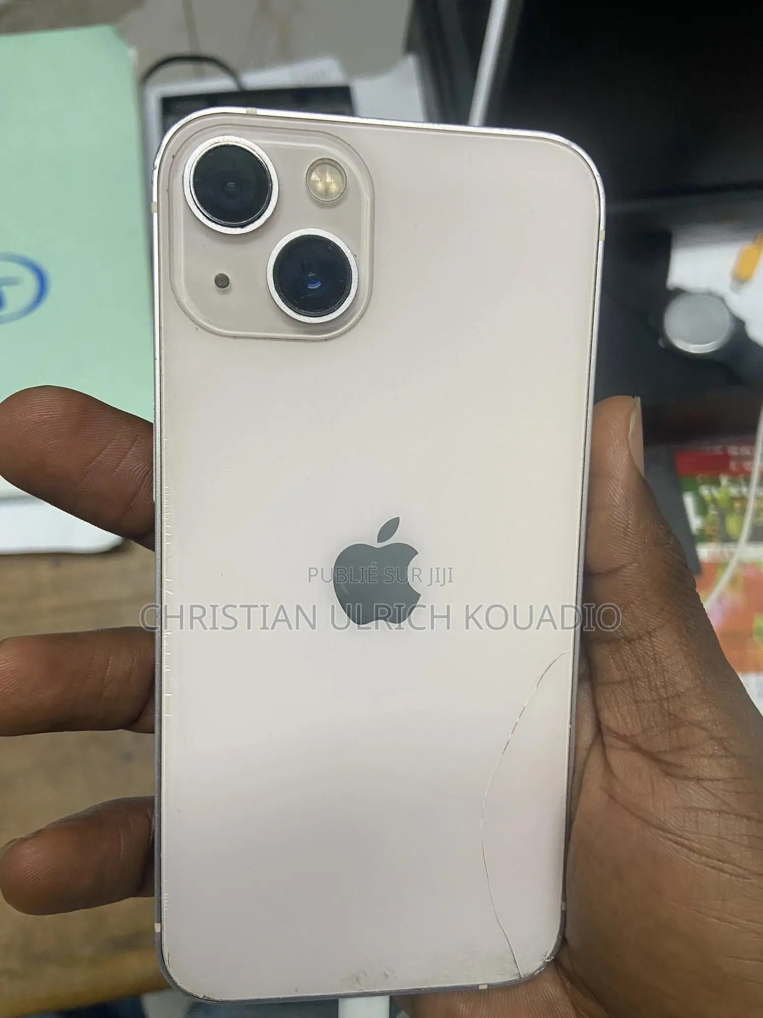 Apple iPhone 13 128 GB Or rose