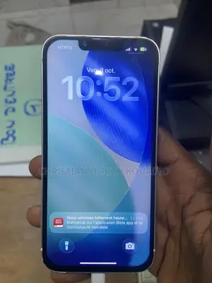 Apple iPhone 13 128 GB Or rose