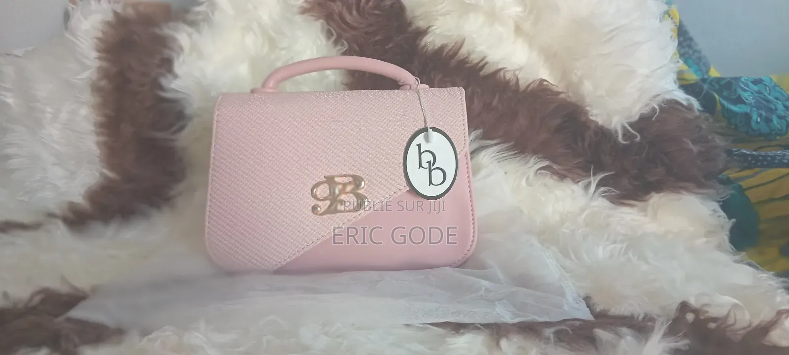 Sac Stylé Pour Être Remarqué