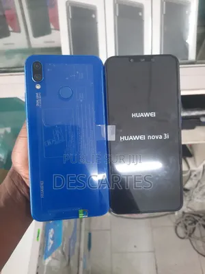 Photo - Huawei Nova 3i 128 GB Blue