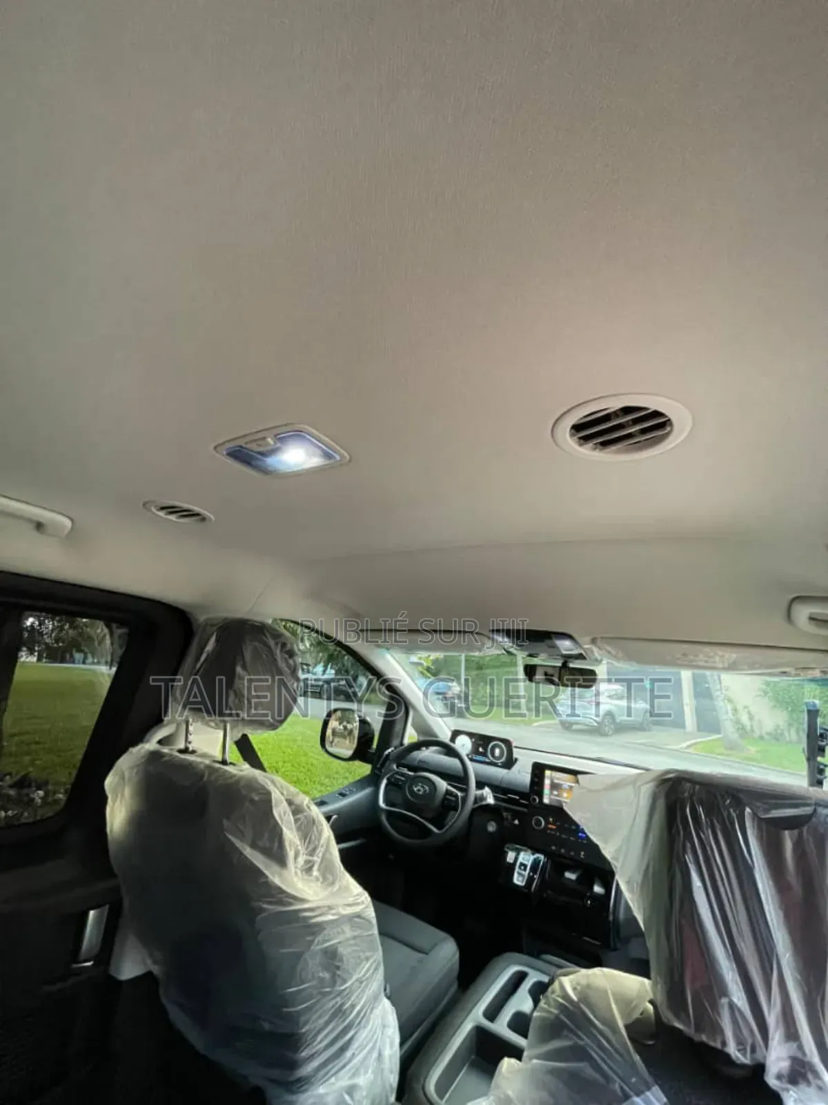 New Hyundai Staria 2.2D AWD 2023 Black